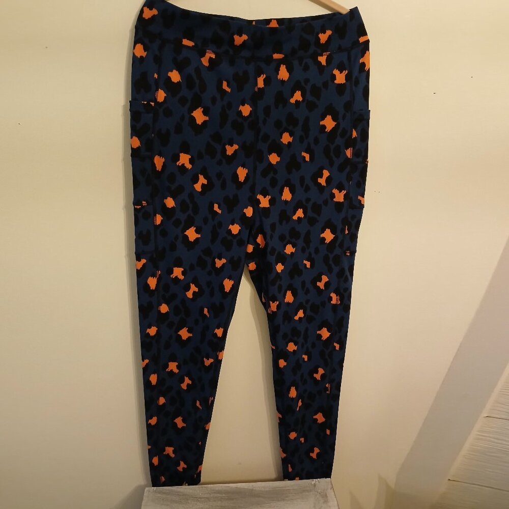 POP Fit 2X Spandex Pocketed Leggings Like-new Dark Blue & Pink Leopard Pattern